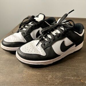 Nike Women’s Panda Dunks